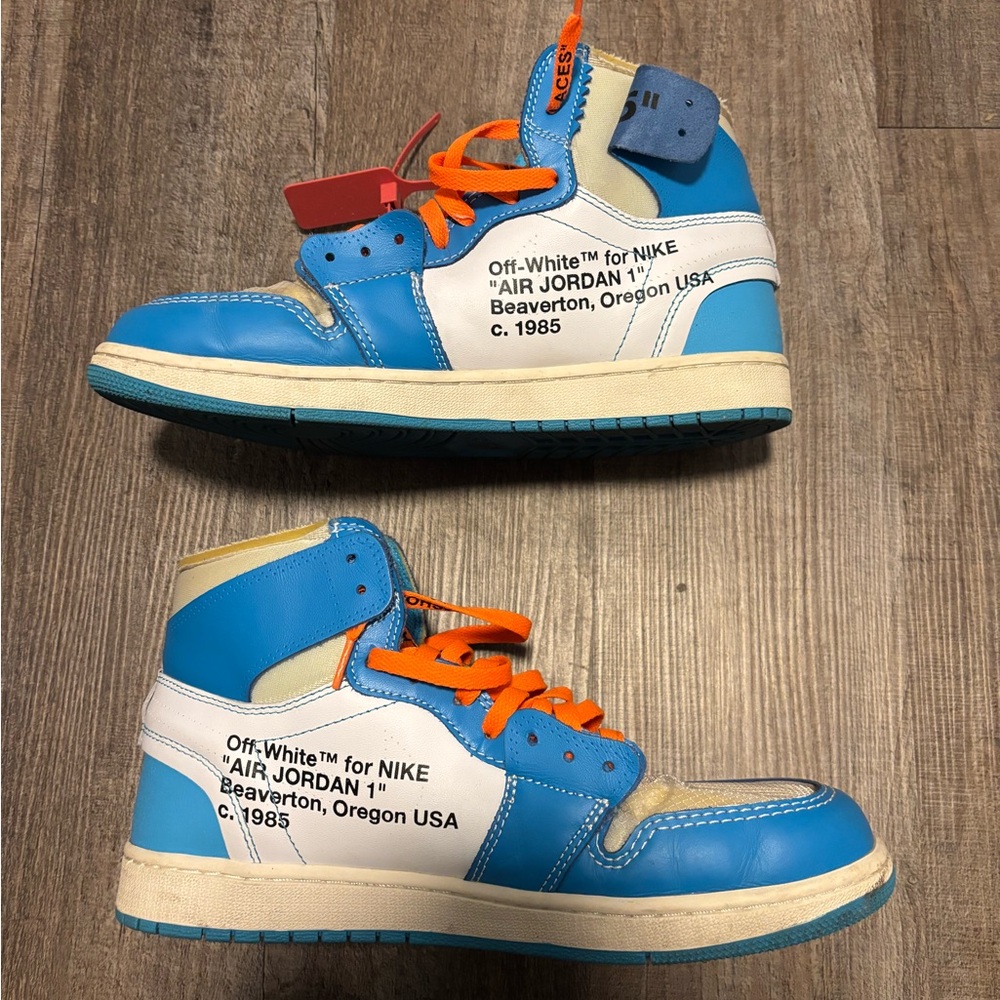 Off-White x Air Jordan 1 High OG ‘UNC’ - Picture 2 of 8